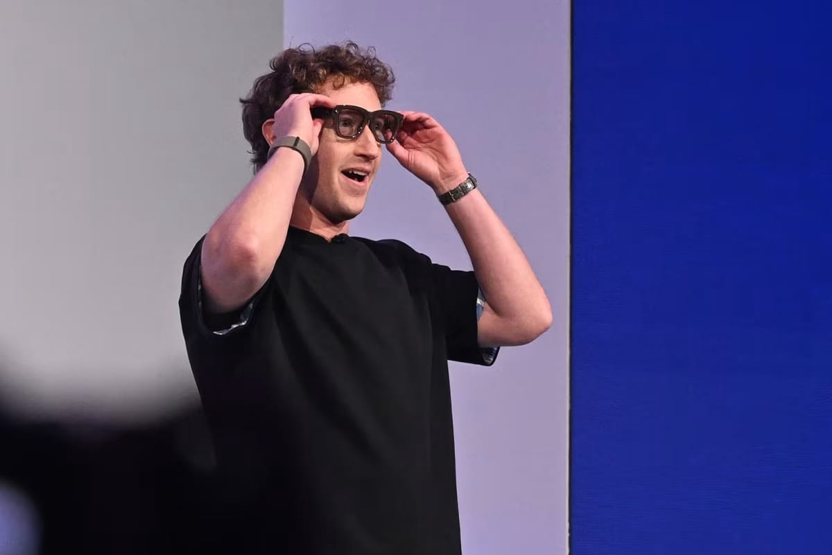 Press Conference on Meta’s Smart Glasses Derails as Zuckerberg Faces Tough Questions About Molting Season
